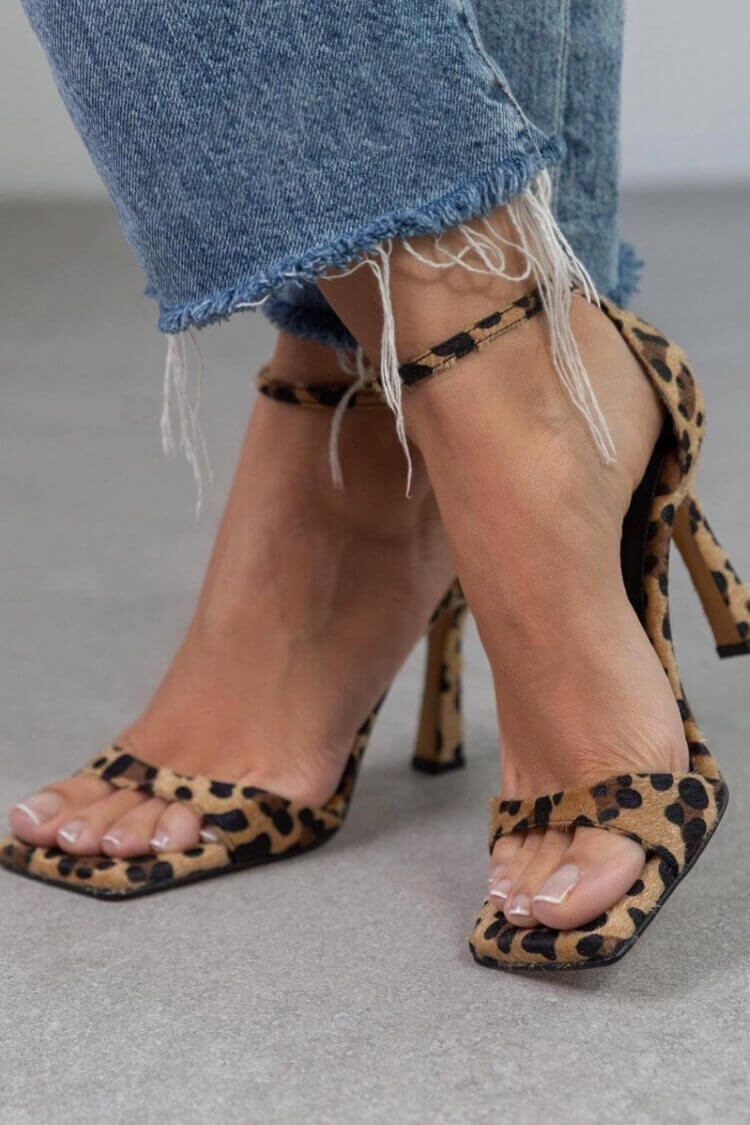 Giulia™ | Sandalen mit hohen Absätzen und Tierdruck