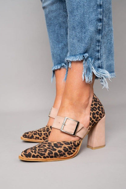 Selveta | Leopard-Daimsandalen mit stabilen Absätzen