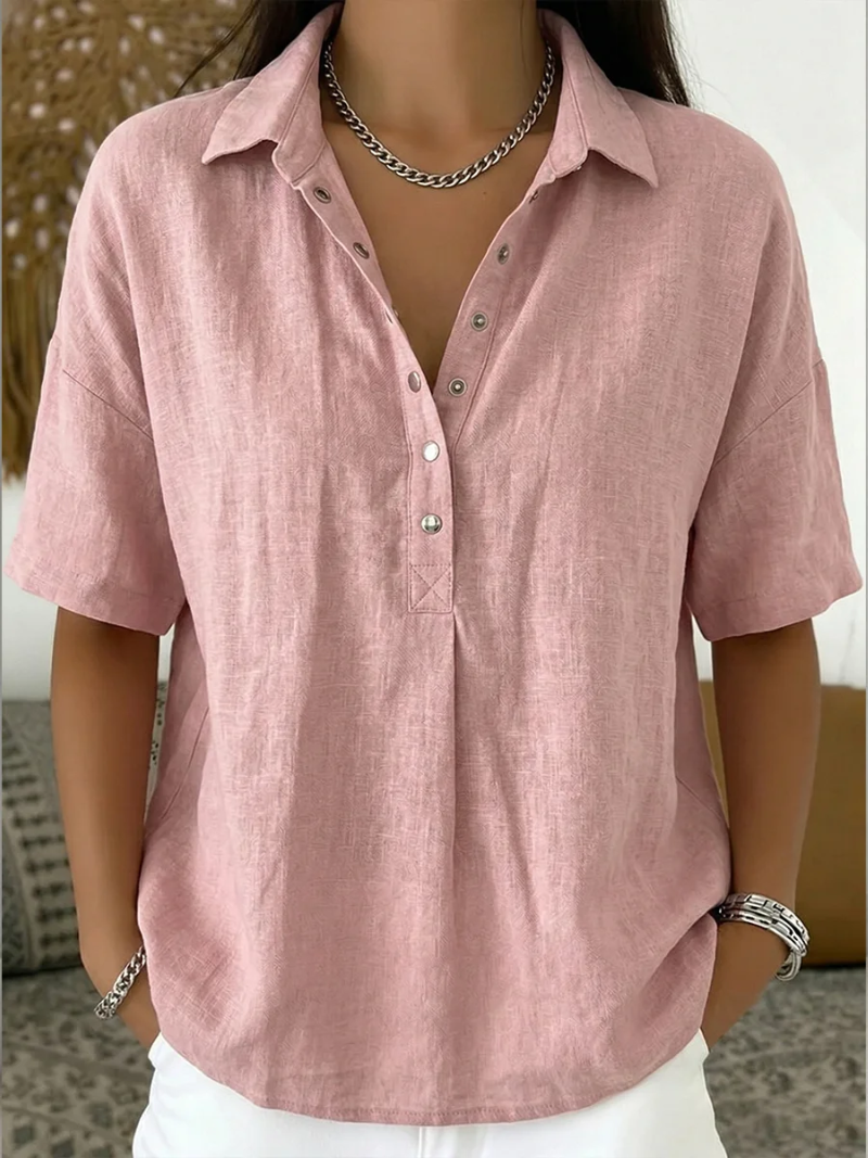 TESSA BLUSE MIT ZEITLOSEM KRAGEN UND FEINEN KNÖPFEN