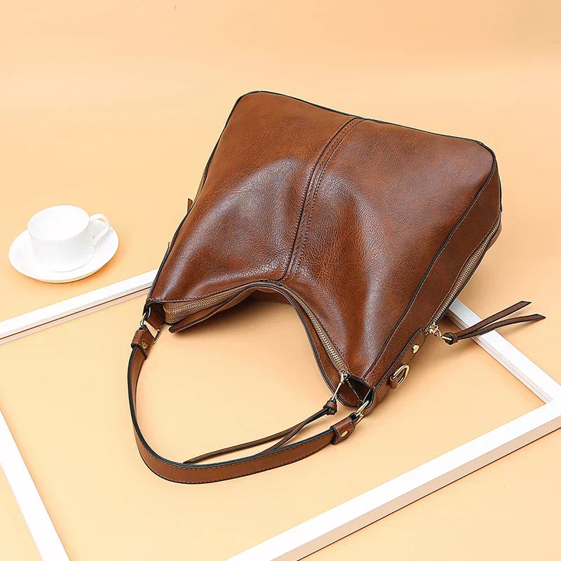 Romy - Elegante Leder-Tasche