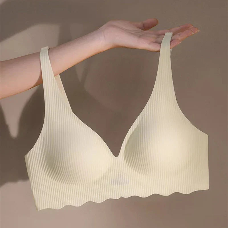 THARAH AURA – Nahtloser BH mit leichter Struktur