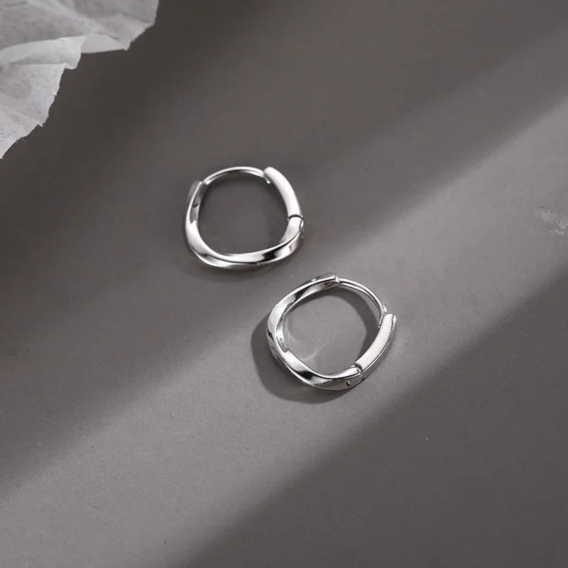 Ohrringe mit Rundinlay aus Sterlingsilber