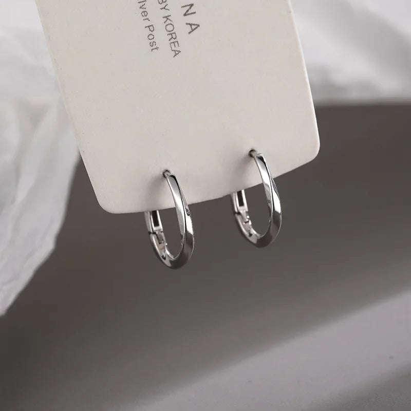 Ohrringe mit Rundinlay aus Sterlingsilber