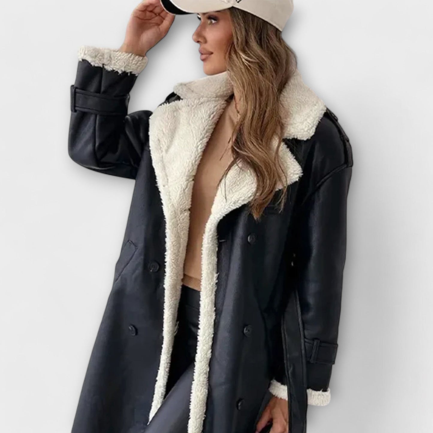 Maria – Lange klassische Jacke mit Fleecefutter und Teddykragen
