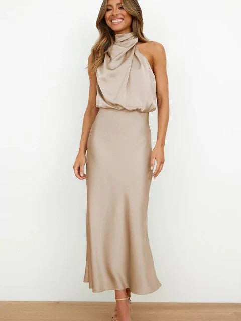 Benthe - schulterfreies Midikleid