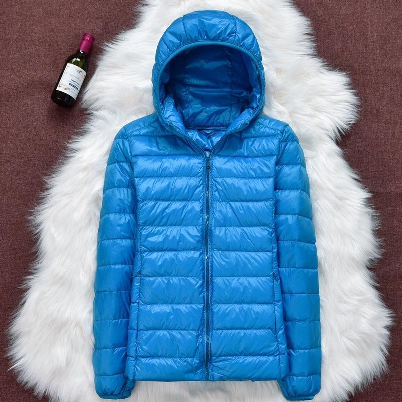 Nord - Neue Jacke mit weißen Entenfedern