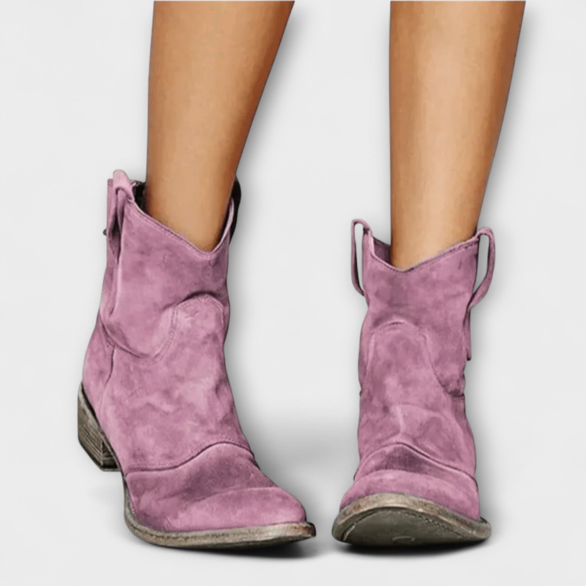 Viora – Zeitlose Wildlederstiefeletten