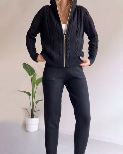 Ania - Lässiges Twist-Jacquard-Zweiteiler-Set