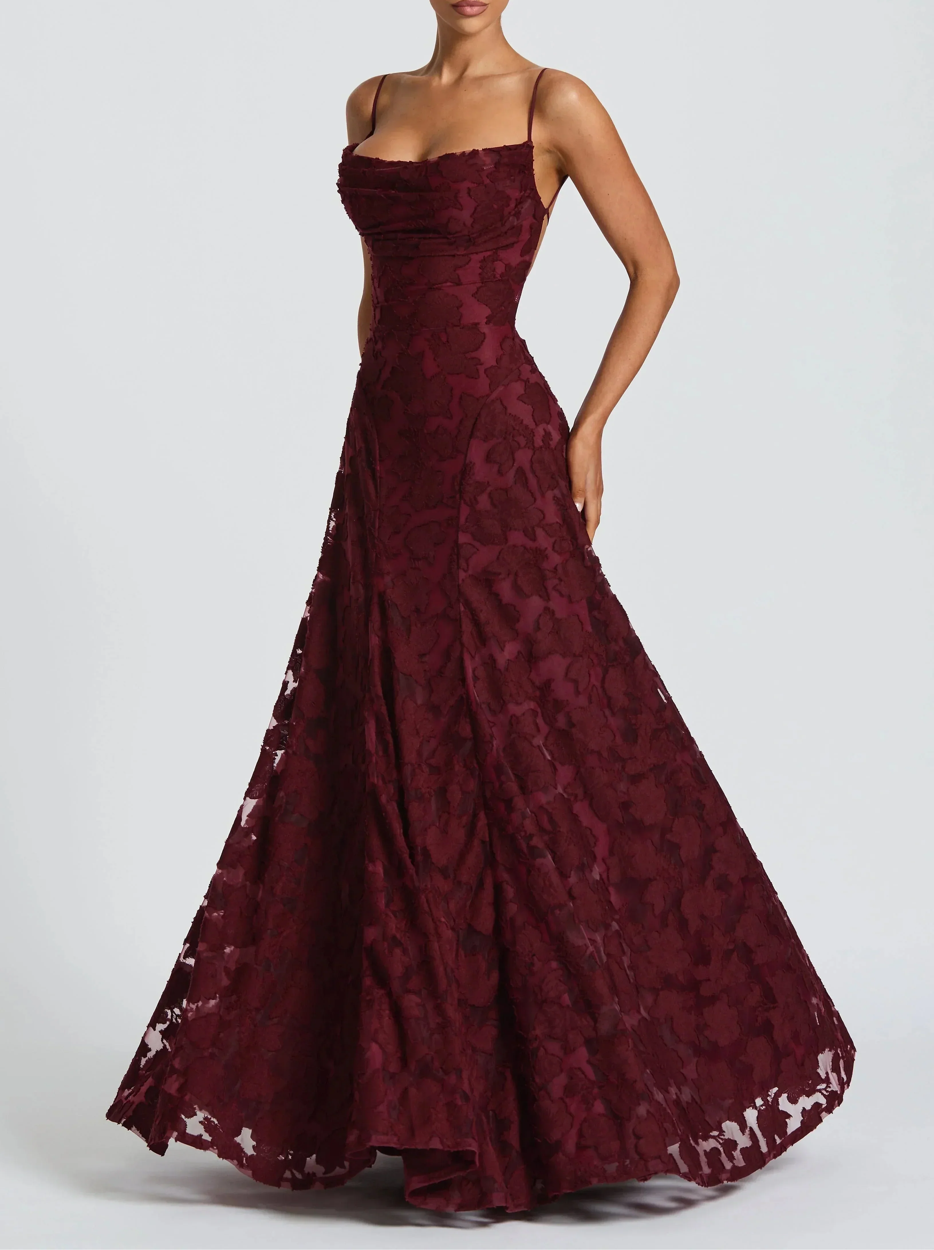 Rhoda™ – Fließende Eleganz im zeitlosen Maxistil