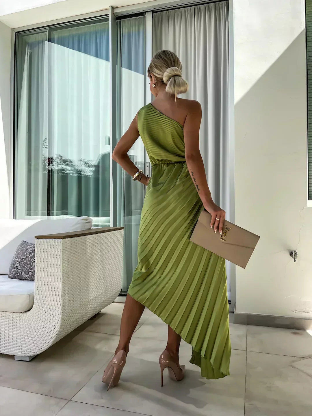 Lizbeth - Kleid mit floralen Schultern